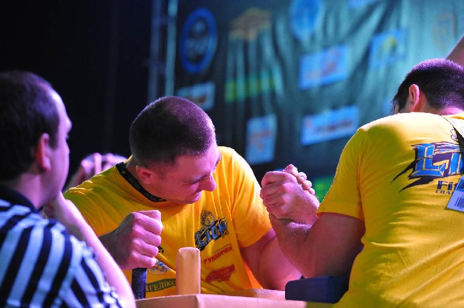 Lion Cup 2013 - Right Hand # Siłowanie na ręce # Armwrestling # Armpower.net