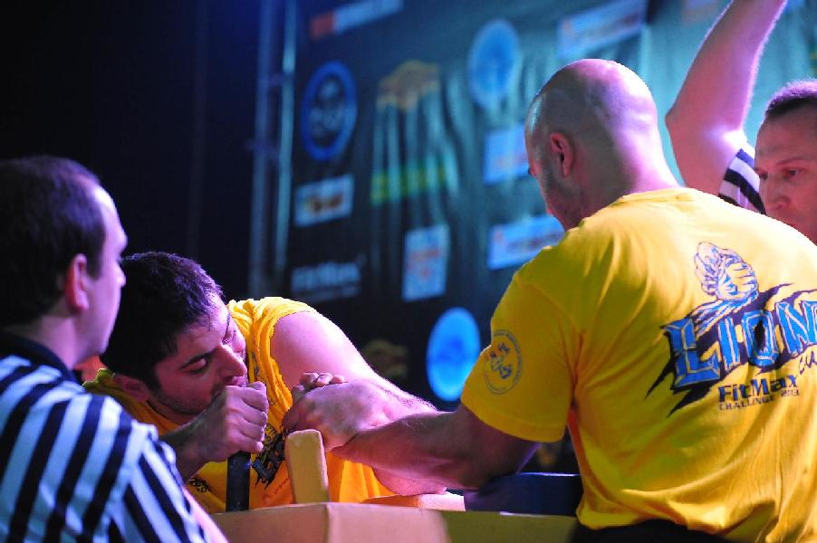 Lion Cup 2013 - Right Hand # Armwrestling # Armpower.net