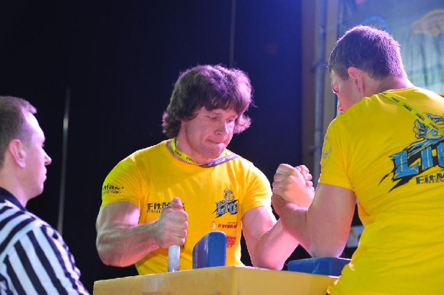 Lion Cup 2013 - Right Hand # Siłowanie na ręce # Armwrestling # Armpower.net