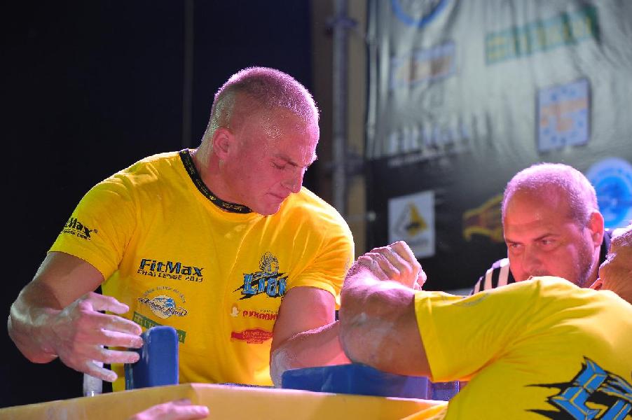 Lion Cup 2013 - Right Hand # Siłowanie na ręce # Armwrestling # Armpower.net