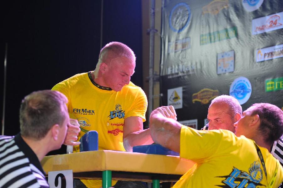 Lion Cup 2013 - Right Hand # Siłowanie na ręce # Armwrestling # Armpower.net