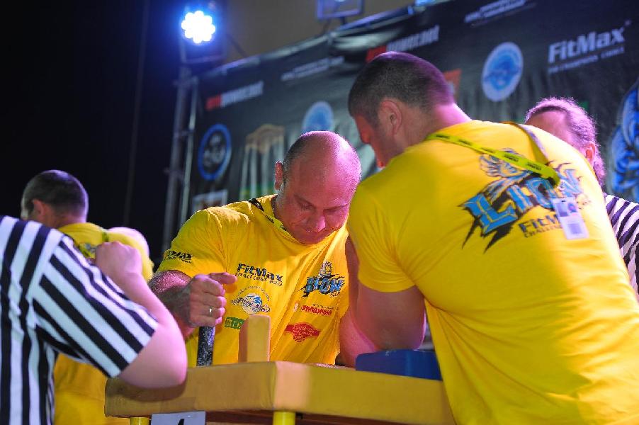 Lion Cup 2013 - Right Hand # Siłowanie na ręce # Armwrestling # Armpower.net