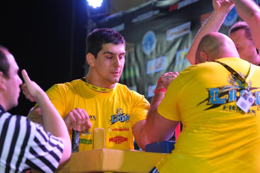 Lion Cup 2013 - Right Hand # Armwrestling # Armpower.net