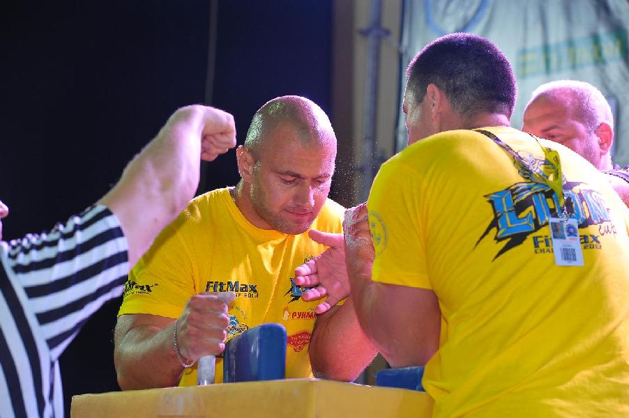 Lion Cup 2013 - Right Hand # Siłowanie na ręce # Armwrestling # Armpower.net