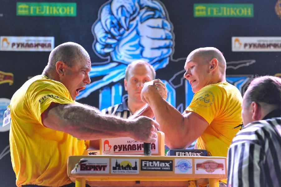 Lion Cup 2013 - Right Hand # Armwrestling # Armpower.net