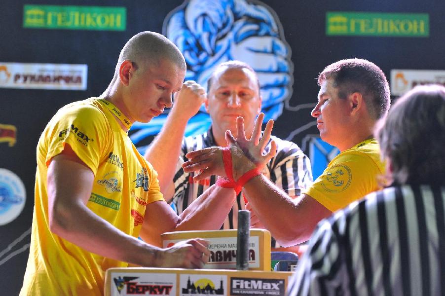 Lion Cup 2013 - Right Hand # Siłowanie na ręce # Armwrestling # Armpower.net