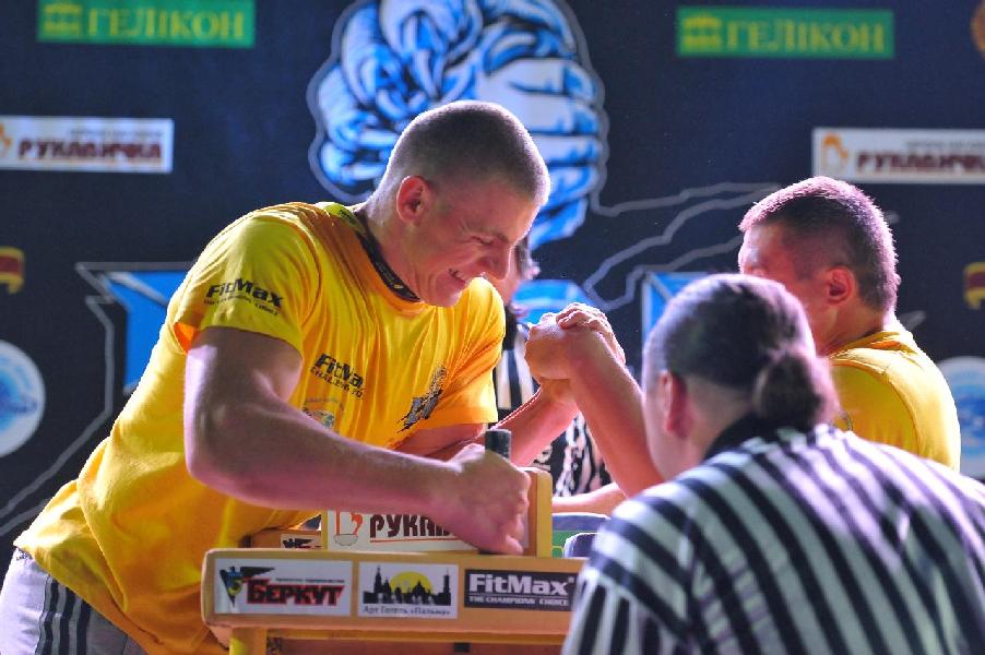 Lion Cup 2013 - Right Hand # Siłowanie na ręce # Armwrestling # Armpower.net