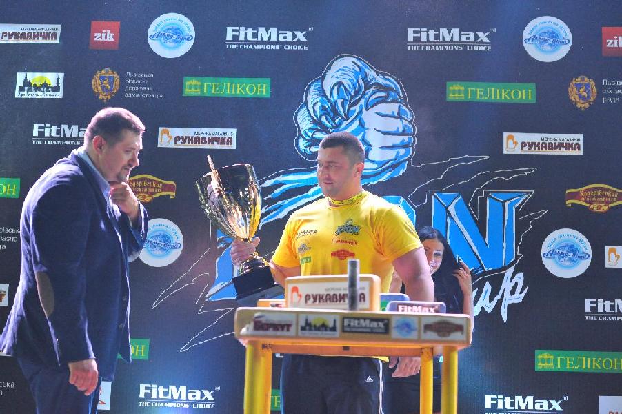 Lion Cup 2013 - Right Hand # Armwrestling # Armpower.net