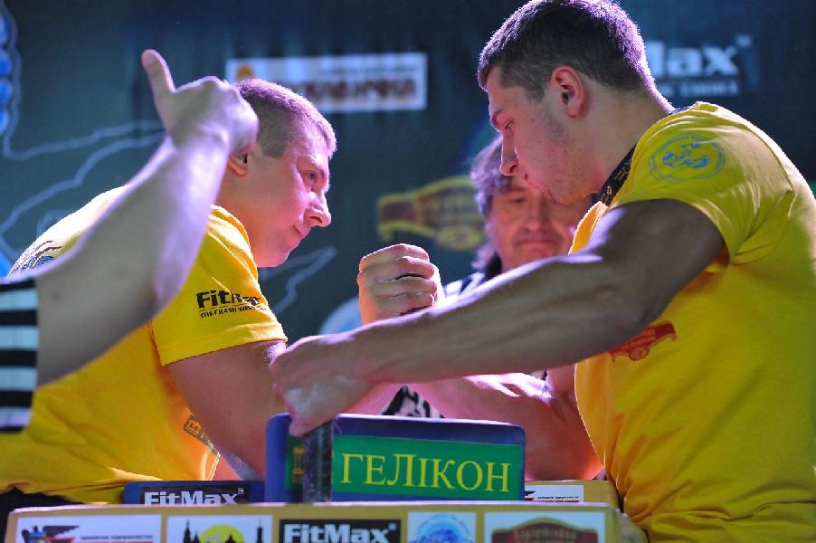 Lion Cup 2013 - Right Hand # Siłowanie na ręce # Armwrestling # Armpower.net