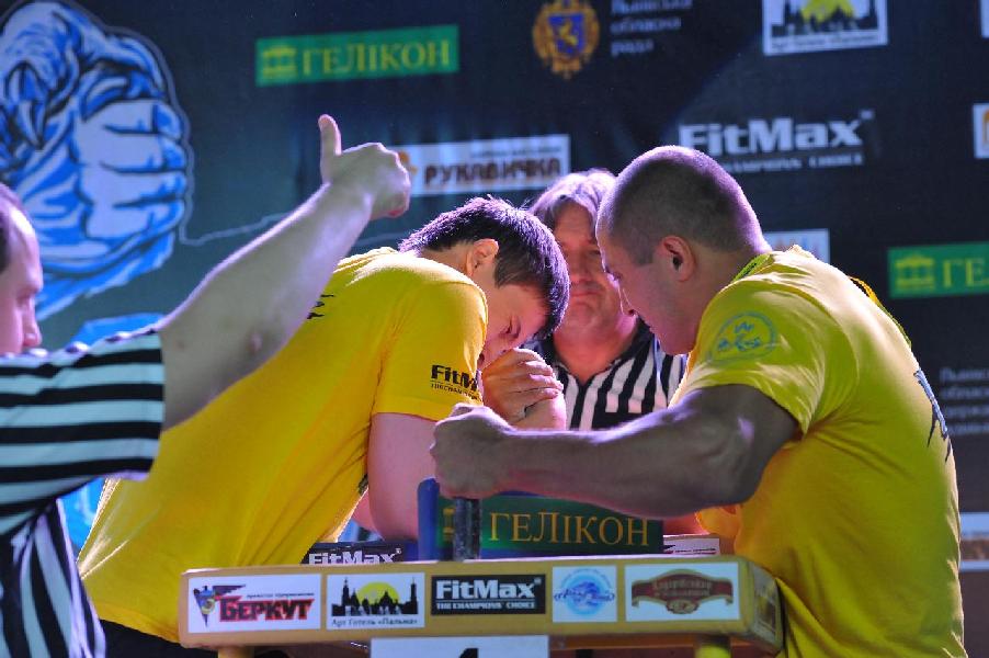 Lion Cup 2013 - Right Hand # Armwrestling # Armpower.net