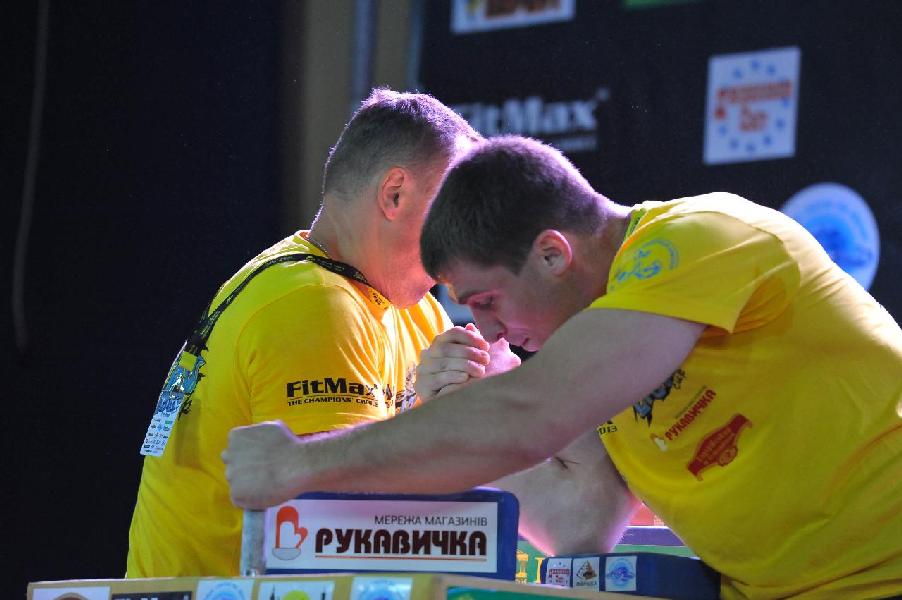 Lion Cup 2013 - Right Hand # Siłowanie na ręce # Armwrestling # Armpower.net