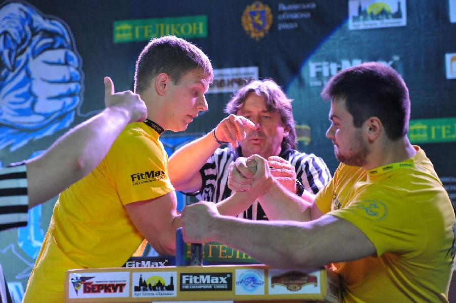 Lion Cup 2013 - Right Hand # Armwrestling # Armpower.net