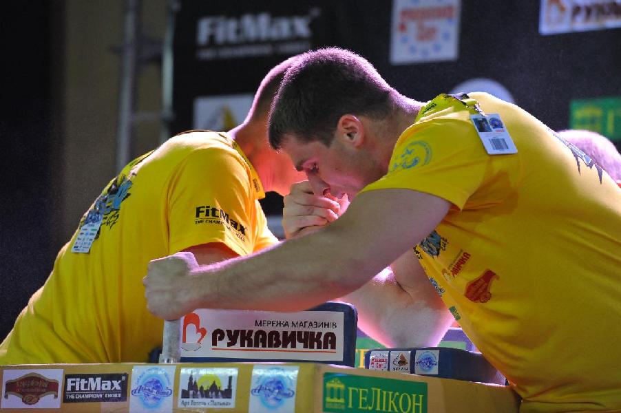 Lion Cup 2013 - Right Hand # Siłowanie na ręce # Armwrestling # Armpower.net