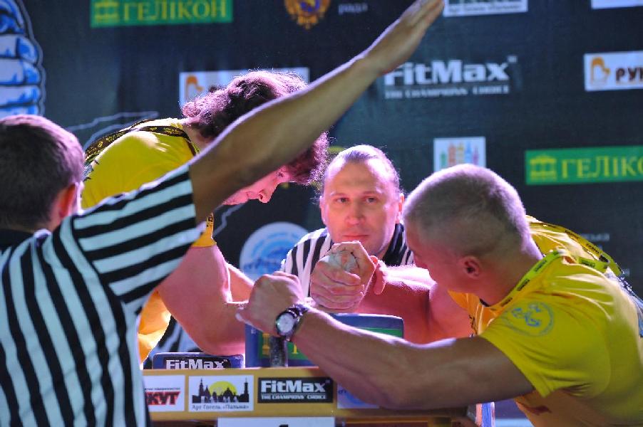 Lion Cup 2013 - Right Hand # Armwrestling # Armpower.net