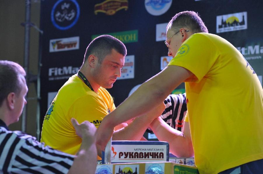 Lion Cup 2013 - Right Hand # Armwrestling # Armpower.net