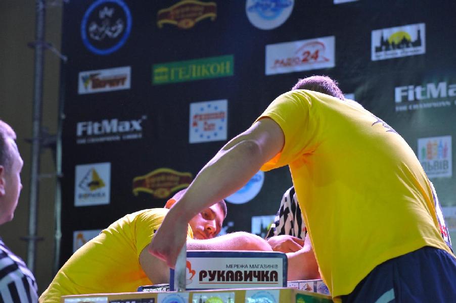 Lion Cup 2013 - Right Hand # Siłowanie na ręce # Armwrestling # Armpower.net