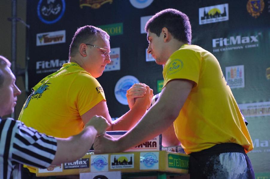 Lion Cup 2013 - Right Hand # Armwrestling # Armpower.net