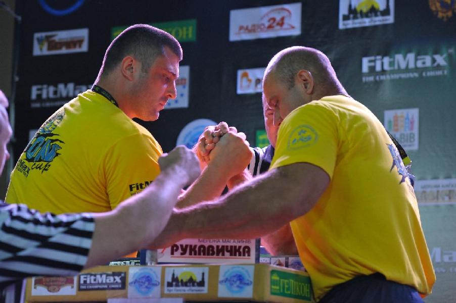 Lion Cup 2013 - Right Hand # Armwrestling # Armpower.net