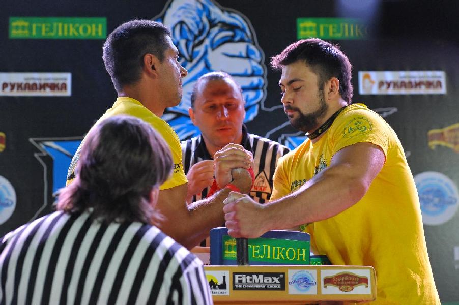 Lion Cup 2013 - Right Hand # Armwrestling # Armpower.net