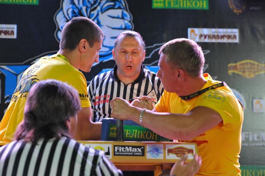 Lion Cup 2013 - Right Hand # Siłowanie na ręce # Armwrestling # Armpower.net