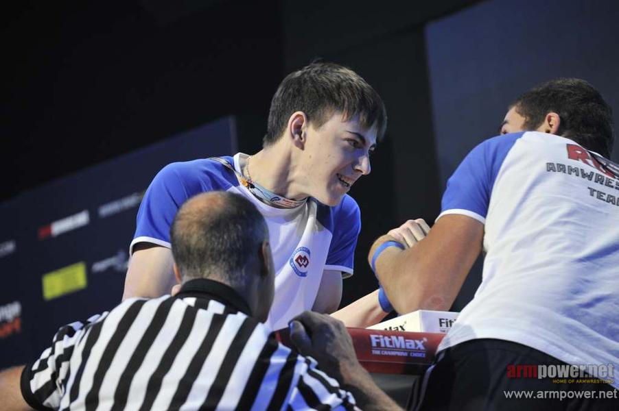 World Armwrestling Championship 2013 - day 1 # Armwrestling # Armpower.net