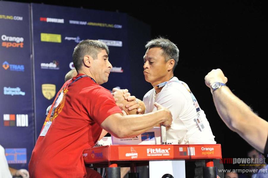 World Armwrestling Championship 2013 - day 1 # Armwrestling # Armpower.net