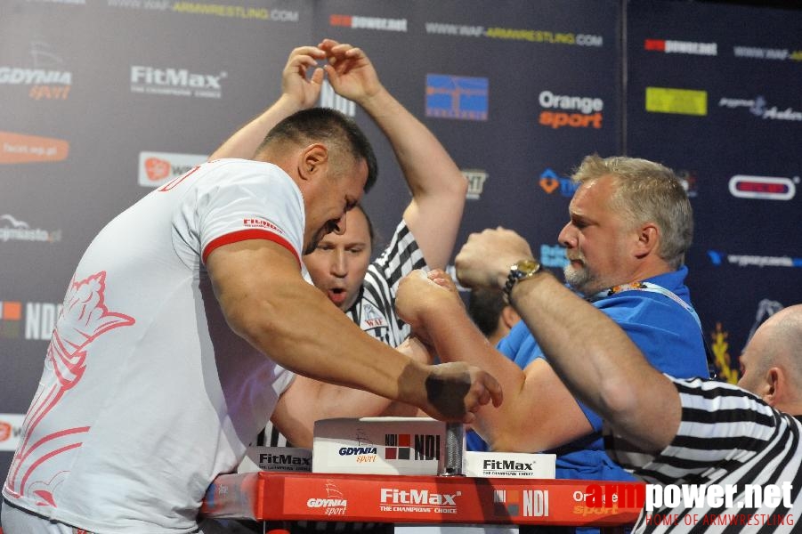 World Armwrestling Championship 2013 - day 1 - photo: Mirek # Aрмспорт # Armsport # Armpower.net