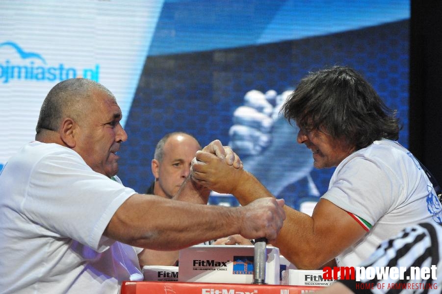 World Armwrestling Championship 2013 - day 1 - photo: Mirek # Armwrestling # Armpower.net