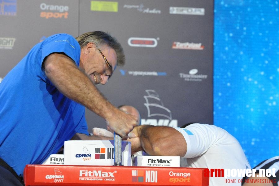 World Armwrestling Championship 2013 - day 1 - photo: Mirek # Siłowanie na ręce # Armwrestling # Armpower.net