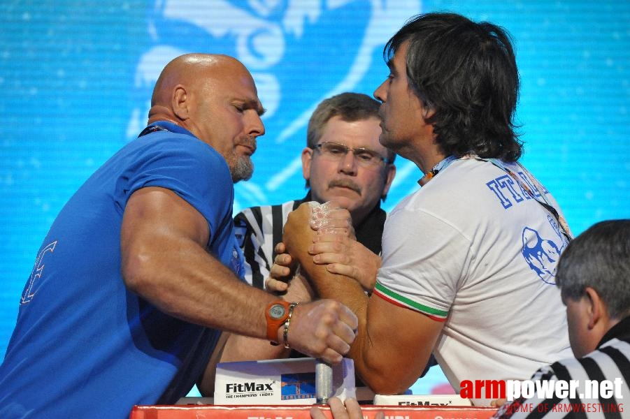 World Armwrestling Championship 2013 - day 1 - photo: Mirek # Aрмспорт # Armsport # Armpower.net