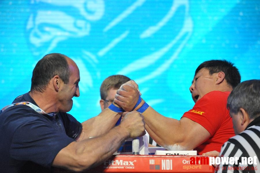 World Armwrestling Championship 2013 - day 1 - photo: Mirek # Armwrestling # Armpower.net