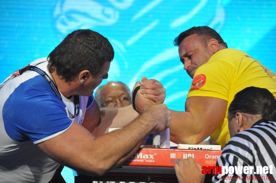 World Armwrestling Championship 2013 - day 1 - photo: Mirek # Aрмспорт # Armsport # Armpower.net