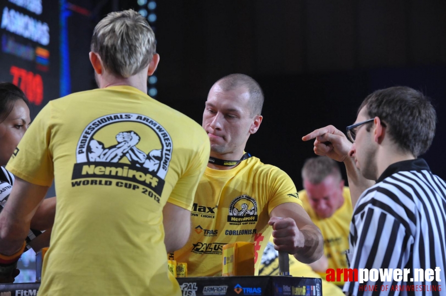 Nemiroff 2013 - right hand # Siłowanie na ręce # Armwrestling # Armpower.net