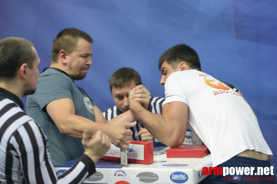 Russian National Championships 2014 - left hand # Armwrestling # Armpower.net