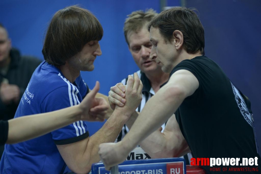 Russian National Championships 2014 - left hand # Armwrestling # Armpower.net