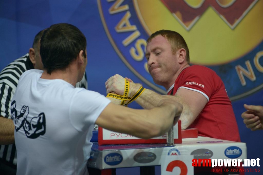 Russian National Championships 2014 - left hand # Armwrestling # Armpower.net