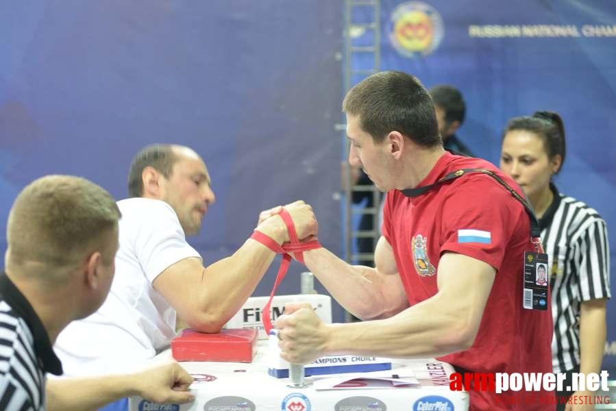 Russian National Championships 2014 - right hand # Armwrestling # Armpower.net