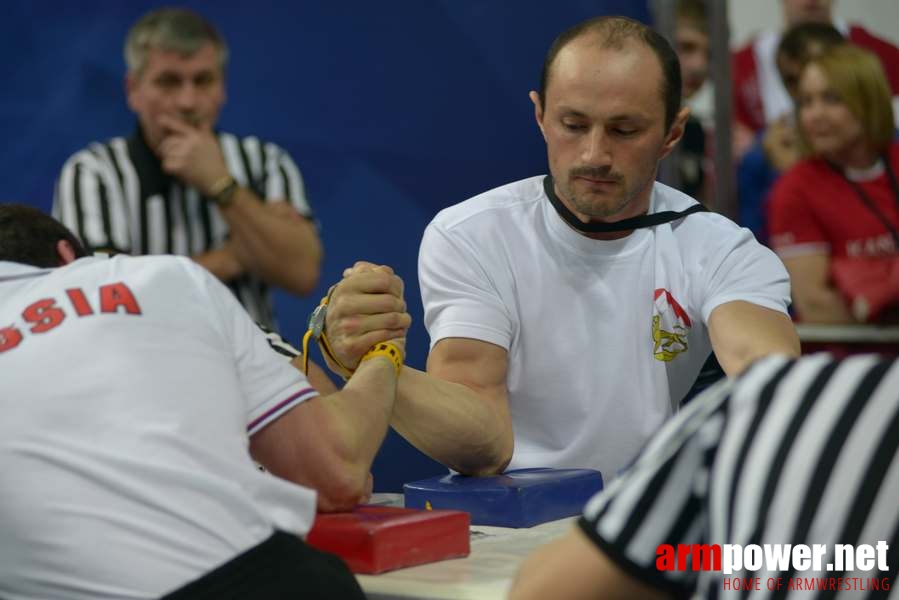 Russian National Championships 2014 - right hand # Armwrestling # Armpower.net