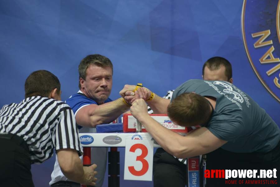 Russian National Championships 2014 - right hand # Siłowanie na ręce # Armwrestling # Armpower.net