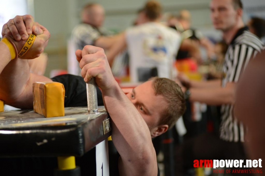 Polish Nationals 2014 - Mistrzostwa Polski 2014 - prawa ręka # Siłowanie na ręce # Armwrestling # Armpower.net