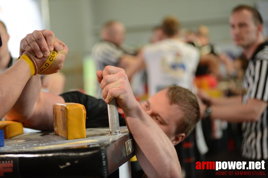 Polish Nationals 2014 - Mistrzostwa Polski 2014 - prawa ręka # Siłowanie na ręce # Armwrestling # Armpower.net