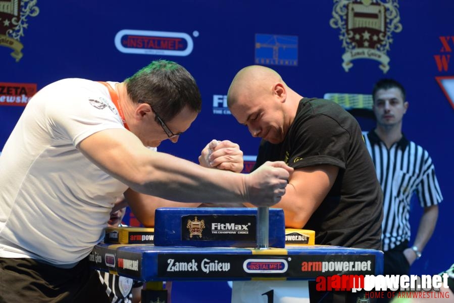 XV Puchar Polski 2014 - lewa ręka - eliminacje # Siłowanie na ręce # Armwrestling # Armpower.net