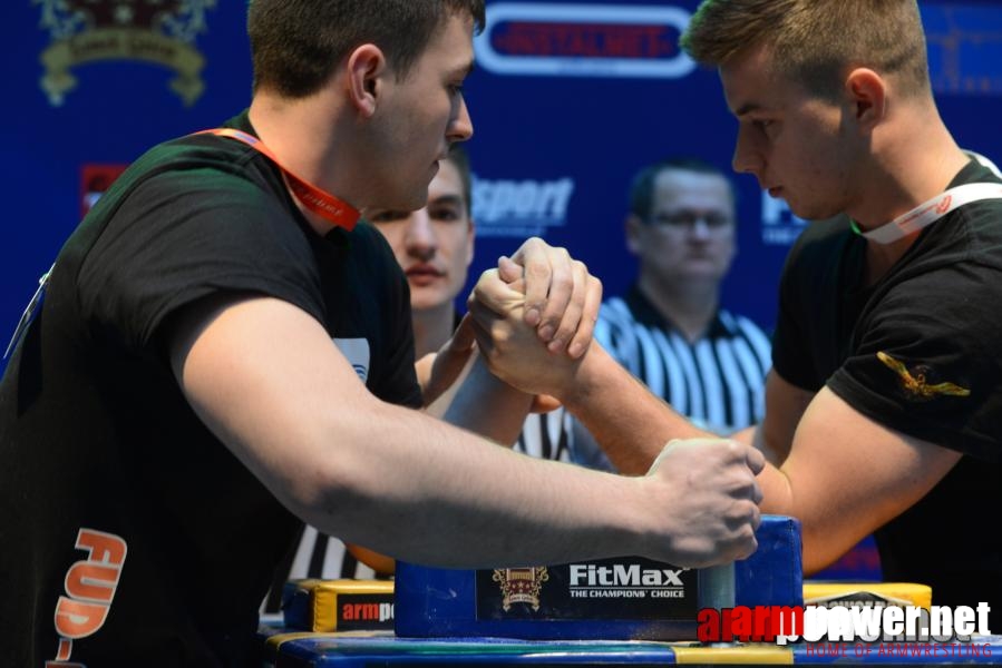 XV Puchar Polski 2014 - lewa ręka - eliminacje # Siłowanie na ręce # Armwrestling # Armpower.net