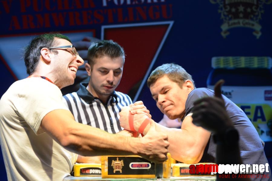 XV Puchar Polski 2014 - lewa ręka - finały # Siłowanie na ręce # Armwrestling # Armpower.net