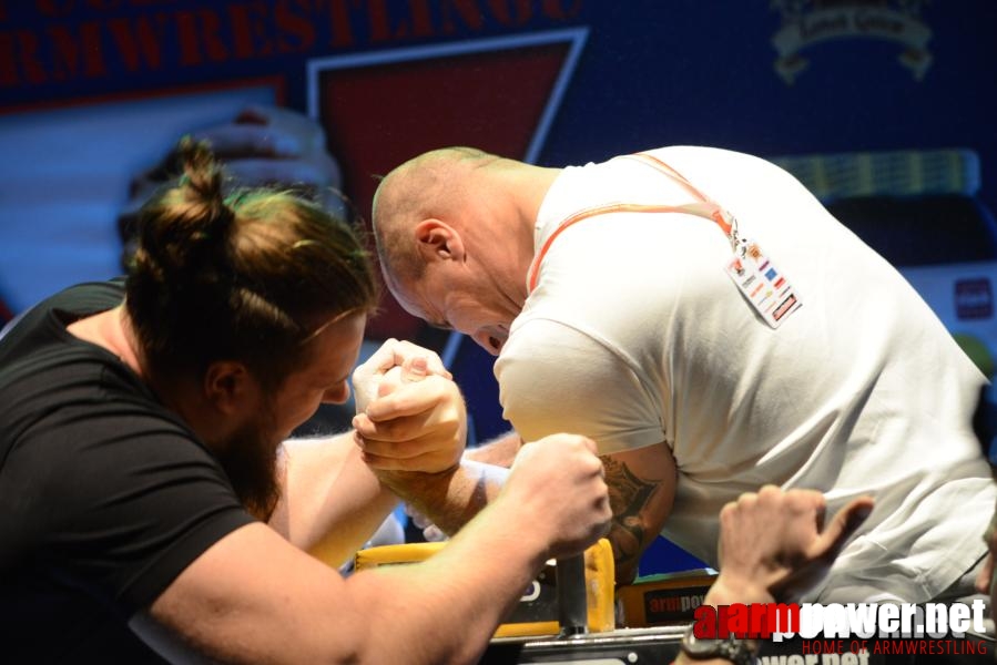 XV Puchar Polski 2014 - lewa ręka - finały # Armwrestling # Armpower.net