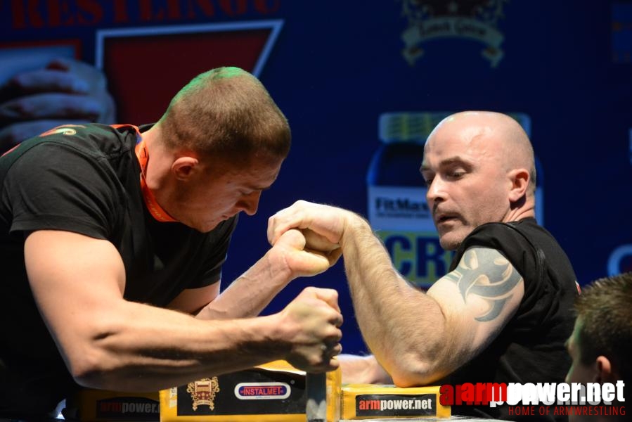 XV Puchar Polski 2014 - lewa ręka - finały # Siłowanie na ręce # Armwrestling # Armpower.net