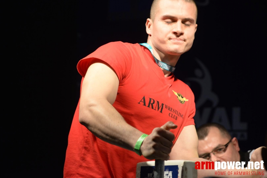 XV MISTRZOSTWA POLSKI - LEWA RĘKA # Siłowanie na ręce # Armwrestling # Armpower.net