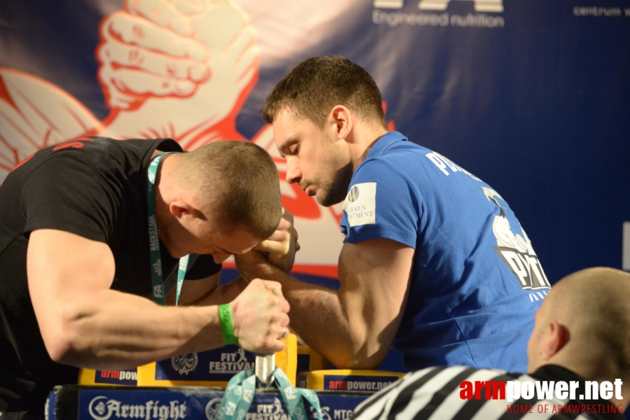 XV MISTRZOSTWA POLSKI - LEWA RĘKA # Siłowanie na ręce # Armwrestling # Armpower.net