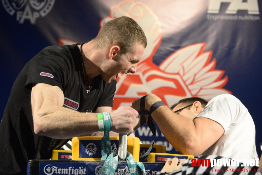 XV MISTRZOSTWA POLSKI - LEWA RĘKA # Siłowanie na ręce # Armwrestling # Armpower.net