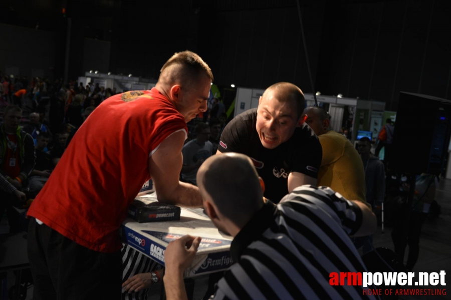 XV MISTRZOSTWA POLSKI - PRAWA RĘKA # Siłowanie na ręce # Armwrestling # Armpower.net